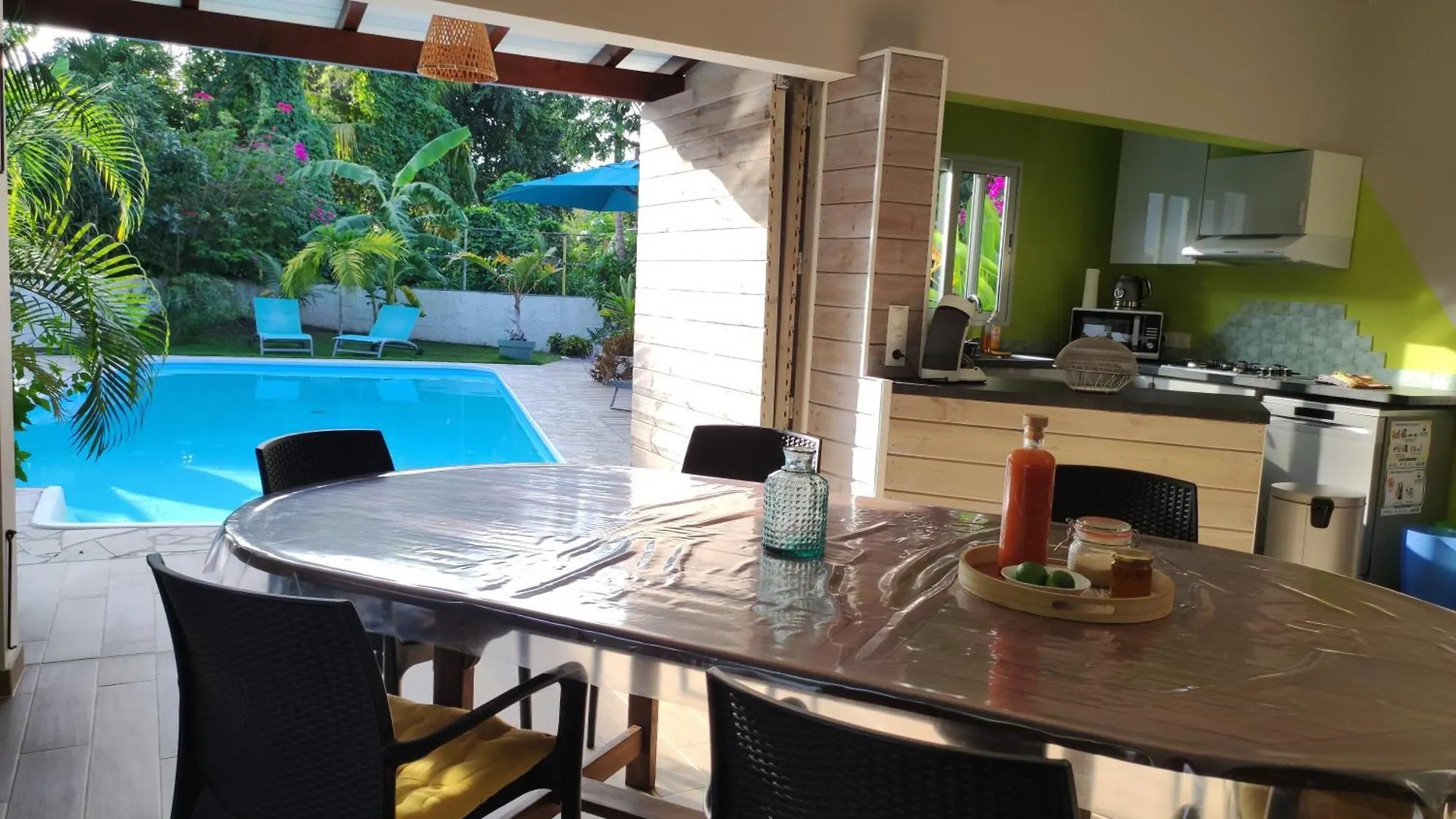 Les Coulirooms - Gite Sainte-Anne  Guadeloupe