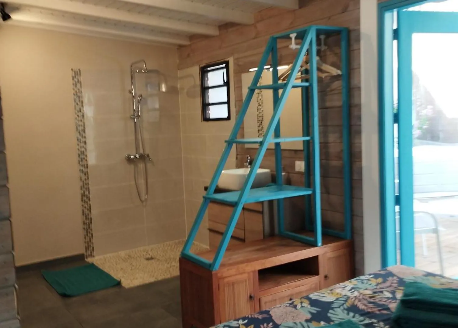 Les Coulirooms - Gite Sainte-Anne  Guadeloupe